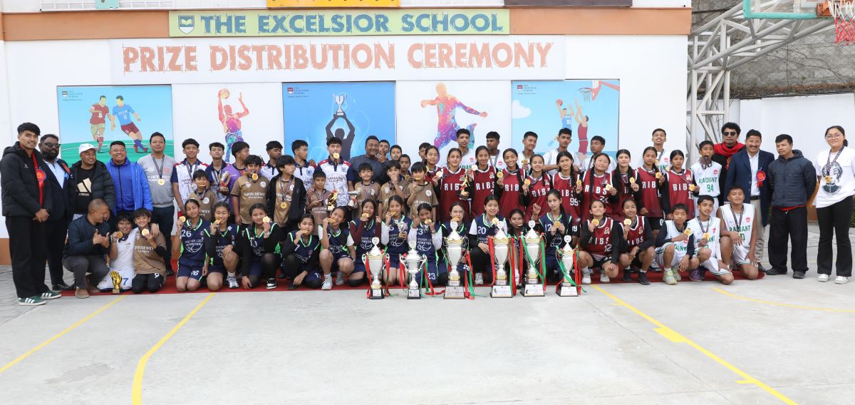 एक्सेल्सियर कपमा सात टिम च्याम्पियन