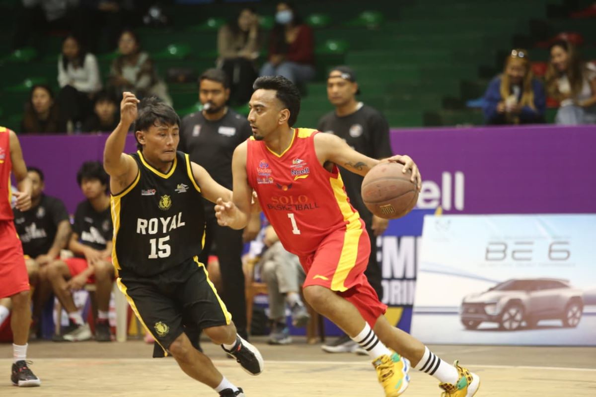 एचजेएनबीएल : सोलो र प्लेबक्स एरेना विजयी