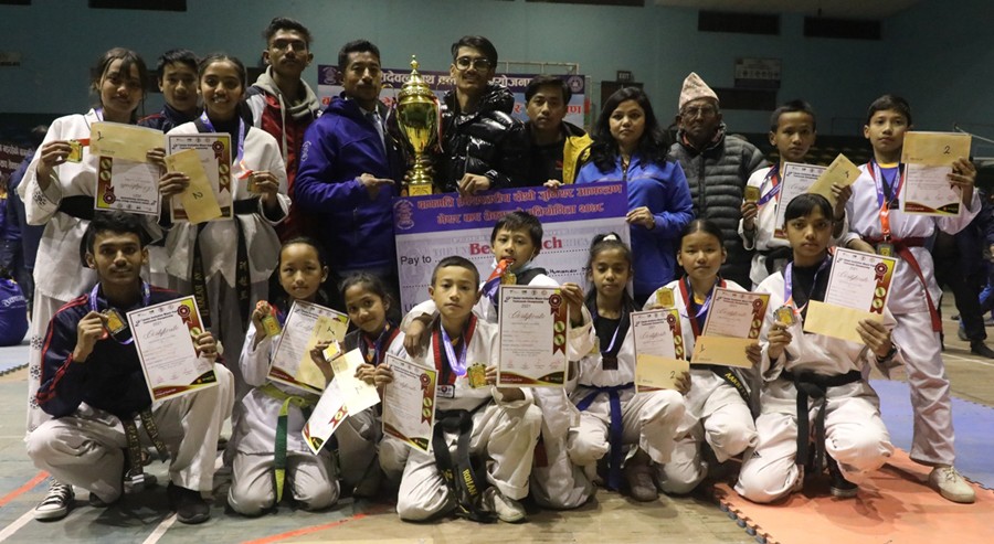 मेयर कप तेक्वान्दोमा काठमाडौं महानगर टिम च्याम्पियन