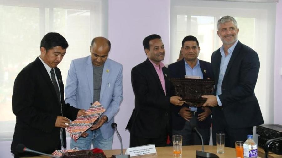 खेलकुद मन्त्री र आईसीसी प्रतिनिधिबीच भेट