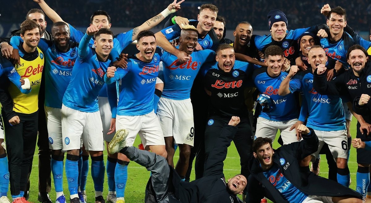 युभेन्ट्समाथि नापोलीको सानदार जित