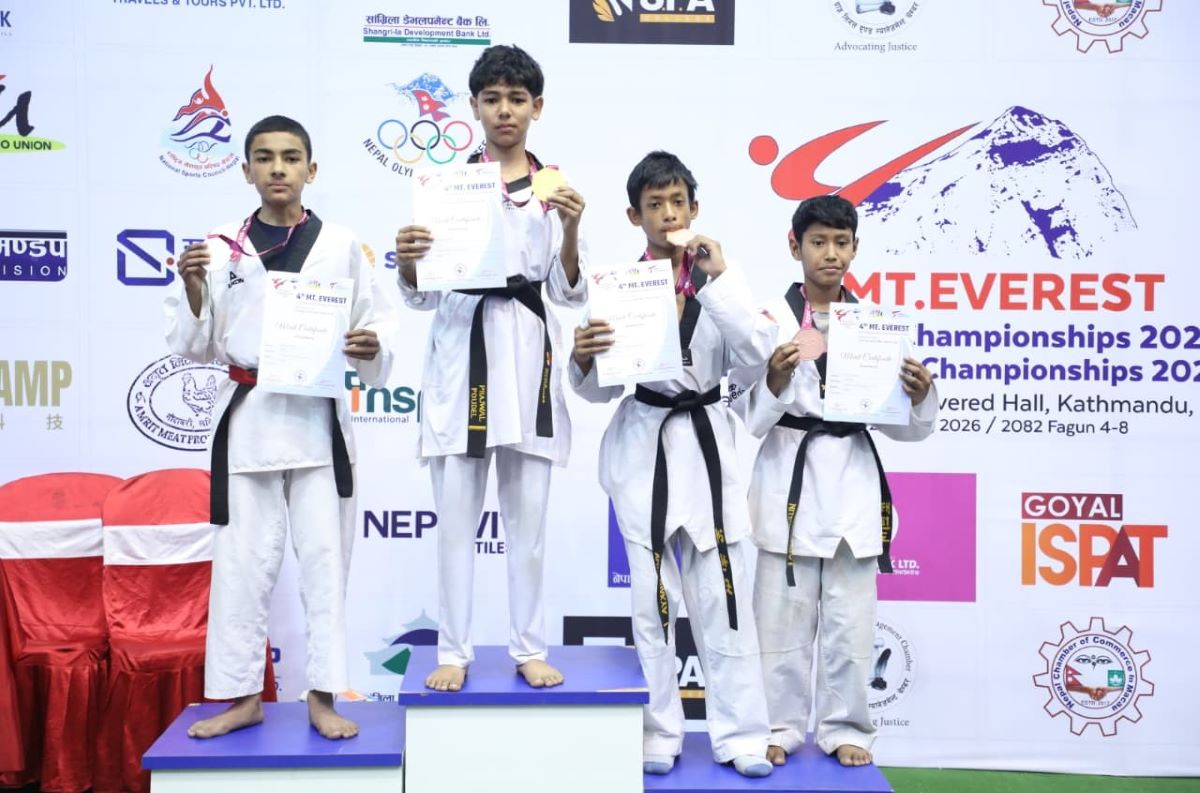 माउन्ट एभरेष्ट तेक्वान्दोमा केनिशलाई स्वर्ण