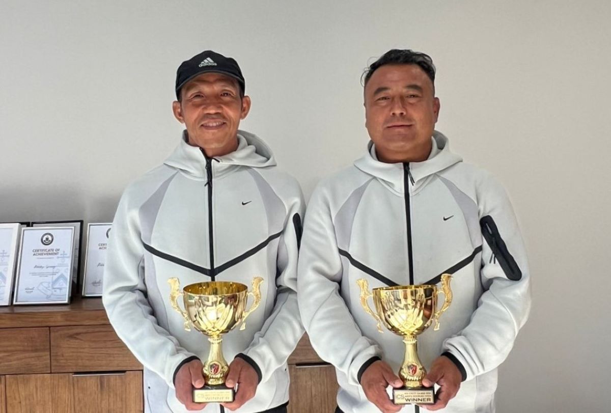 सिमान्तलाई दोहोरो स्वर्ण