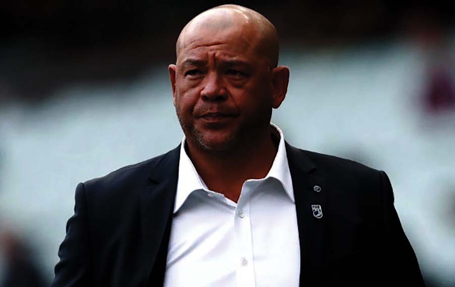 दुर्घटनाबाट विश्वकप विजेता साइमन्डको निधन