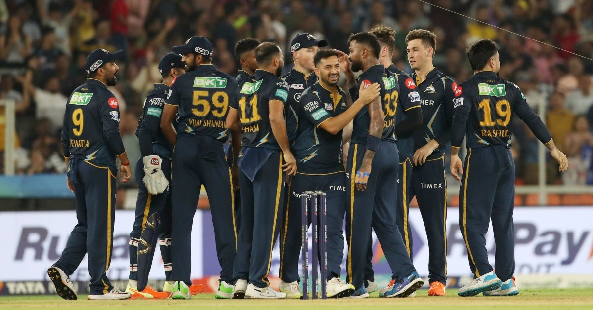 मुम्बईलाई हराउँदै साबिक विजेता गुजरात आइपिएलको फाइनलमा