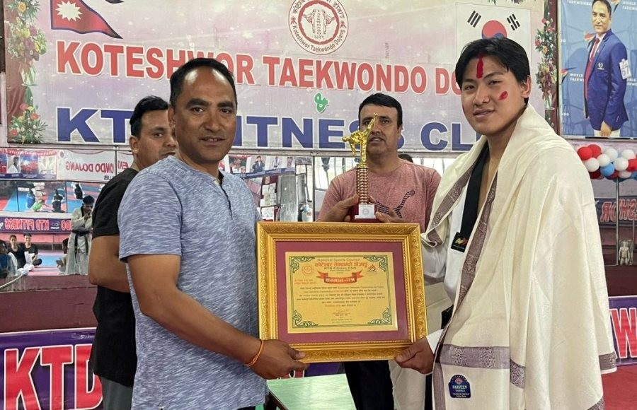 तेक्वान्दो खेलाडी विश्वराज सम्मानित