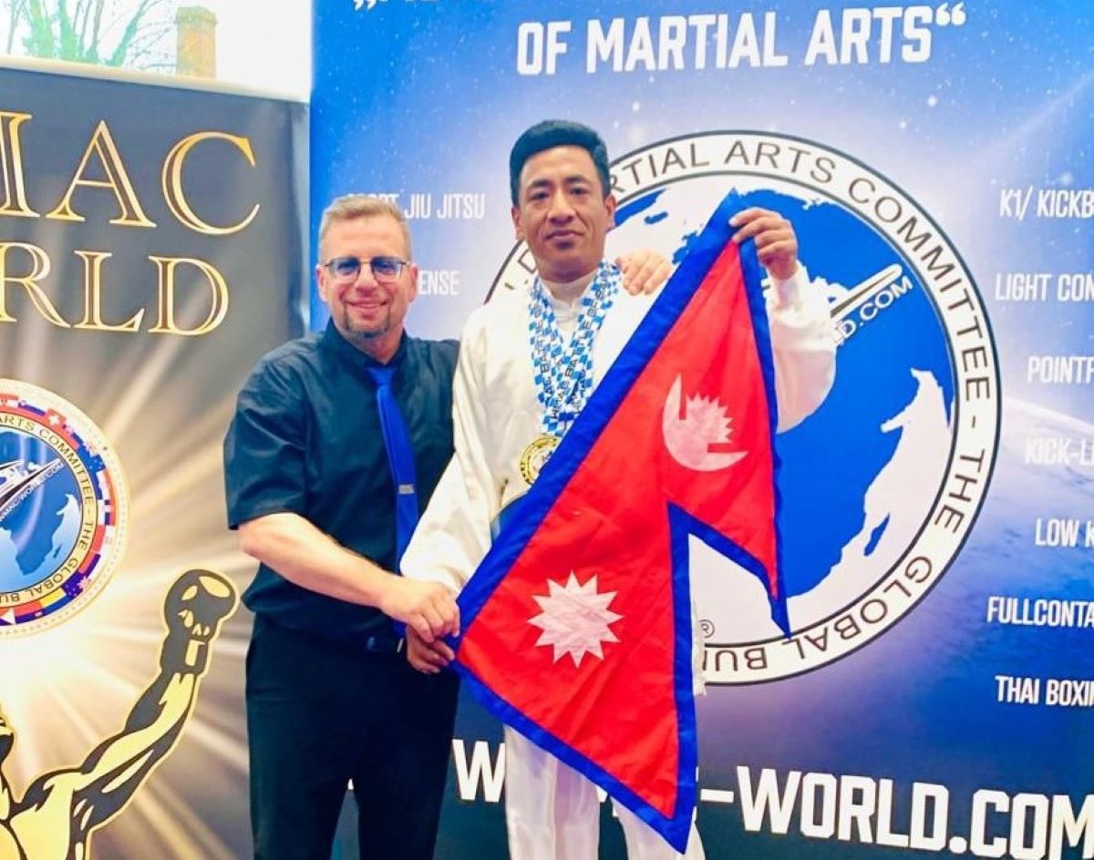 सुजनलाई दोहोरो स्वर्ण