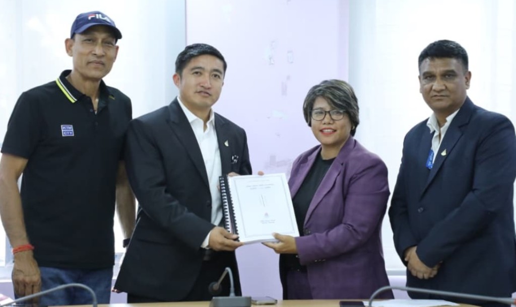 खेल पूर्वाधार उपयोग तथा संचालनसम्बन्धी कार्यविधि बनाउन प्रतिवेदन बुझाइयो