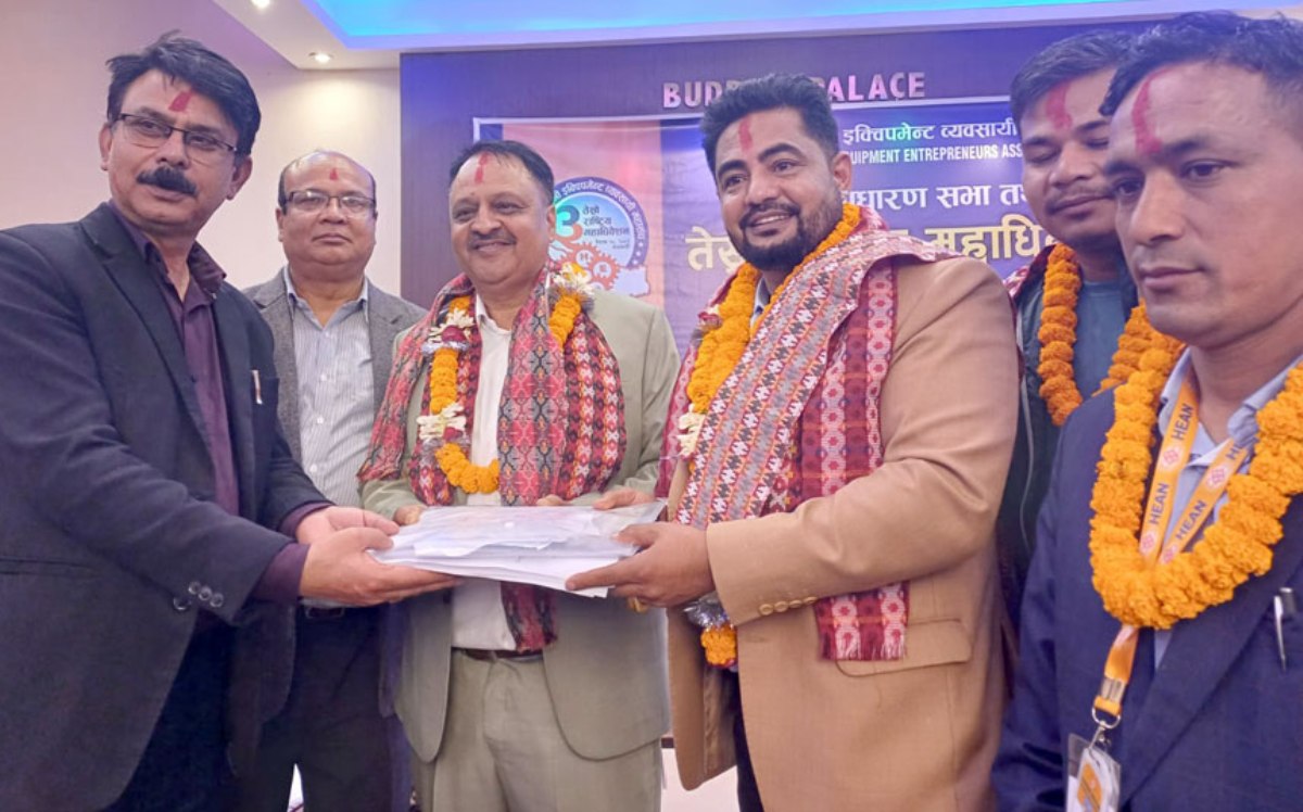 नेपाल हेभी इक्विपेमन्ट व्यवसायी महासंघमा शर्मा चयन